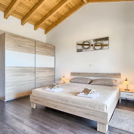 Dija Tatil Evi
