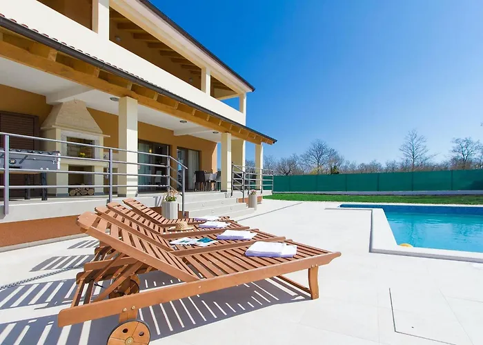 Dija Σπίτι διακοπών